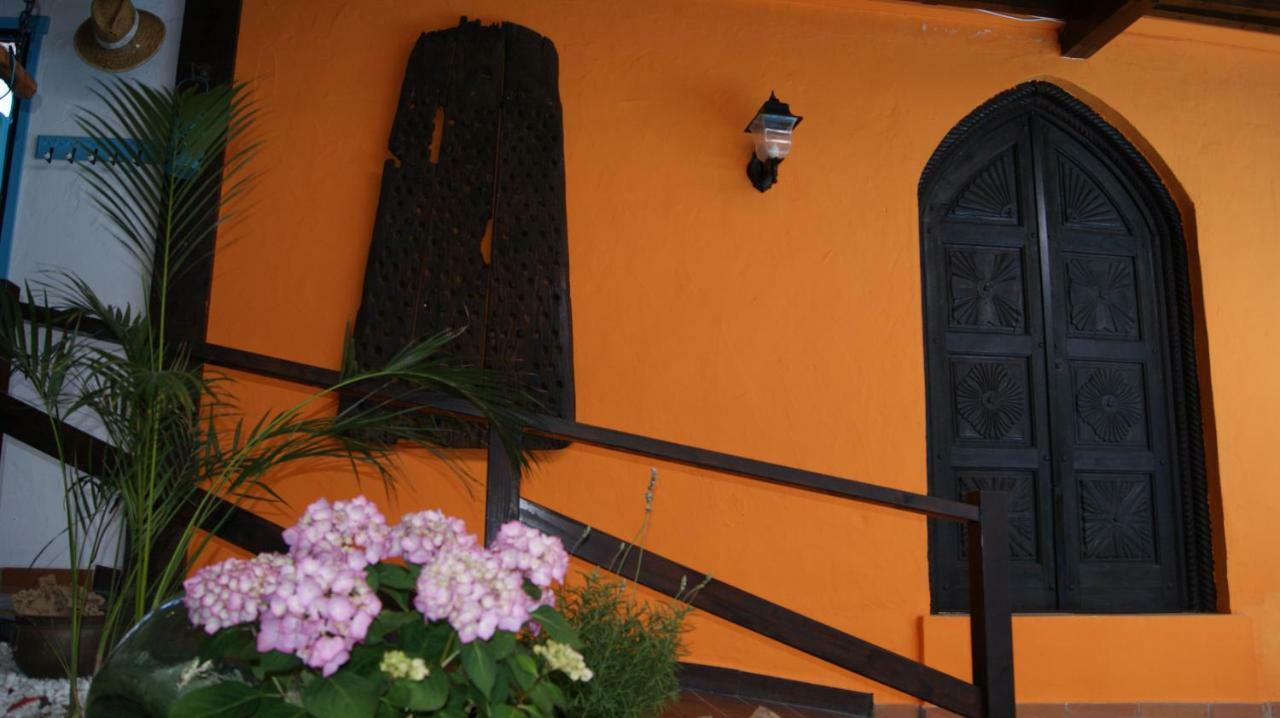 Villa Spa Las Tinajas Triquivijate Kültér fotó