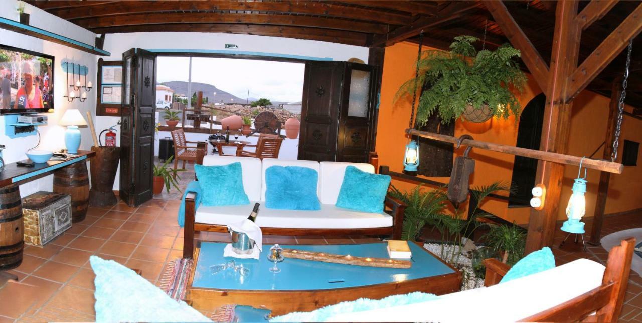 Villa Spa Las Tinajas Triquivijate Kültér fotó