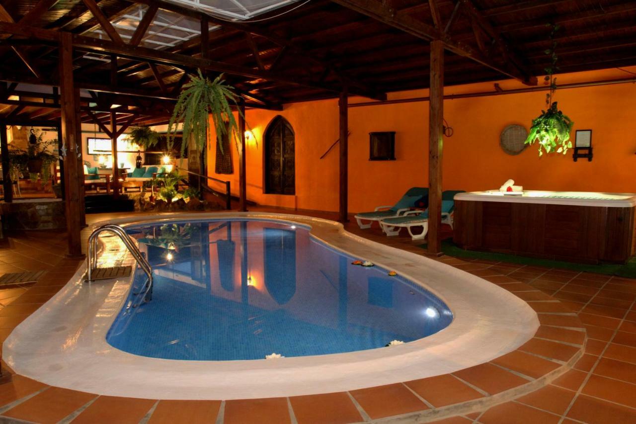 Villa Spa Las Tinajas Triquivijate Kültér fotó